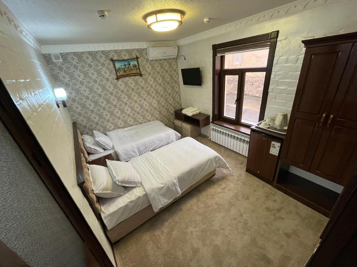 Hotel Grand Marakand Samarcanda Exterior foto
